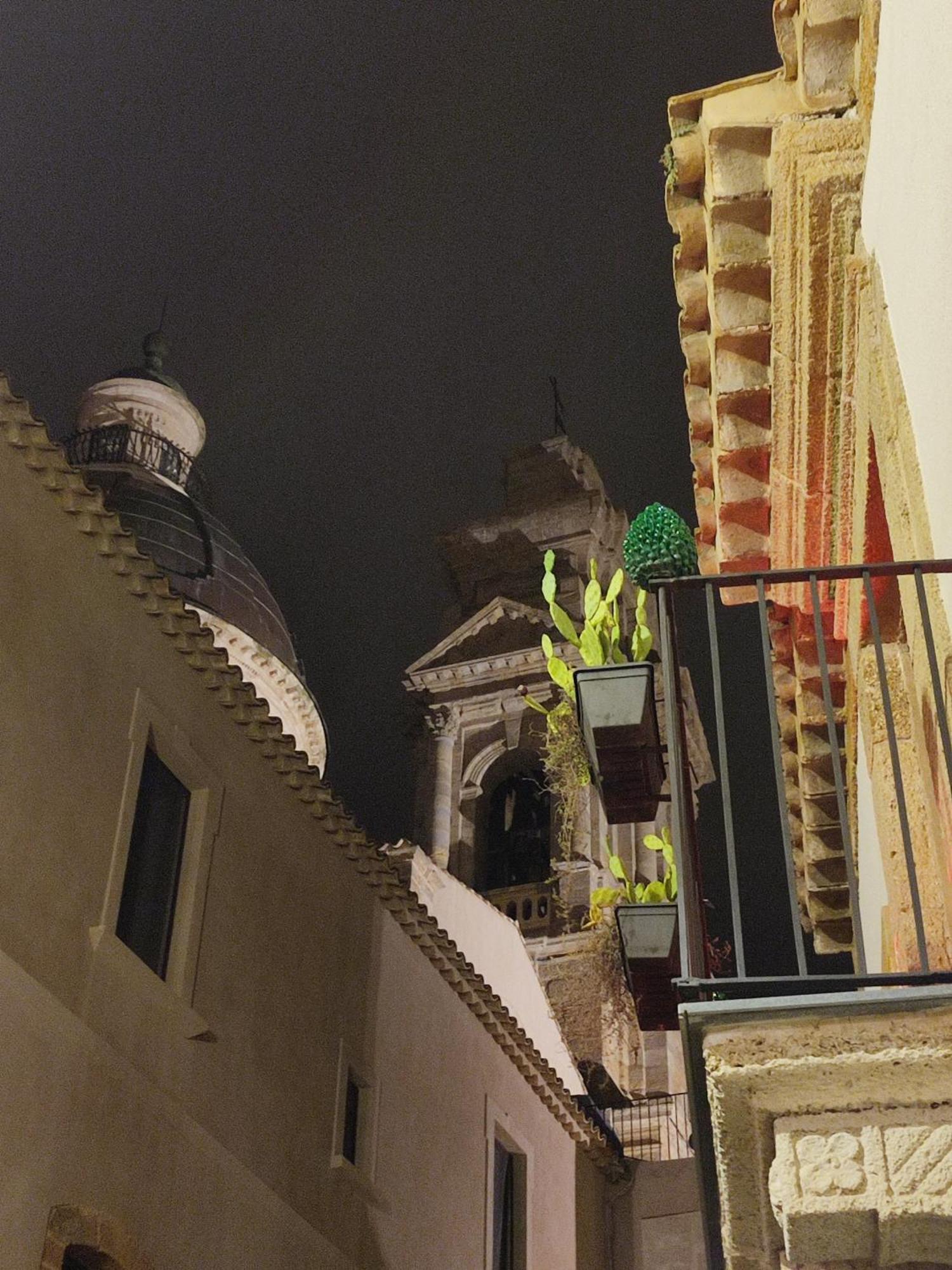 Appartamento La Matrice Caltagirone Buitenkant foto